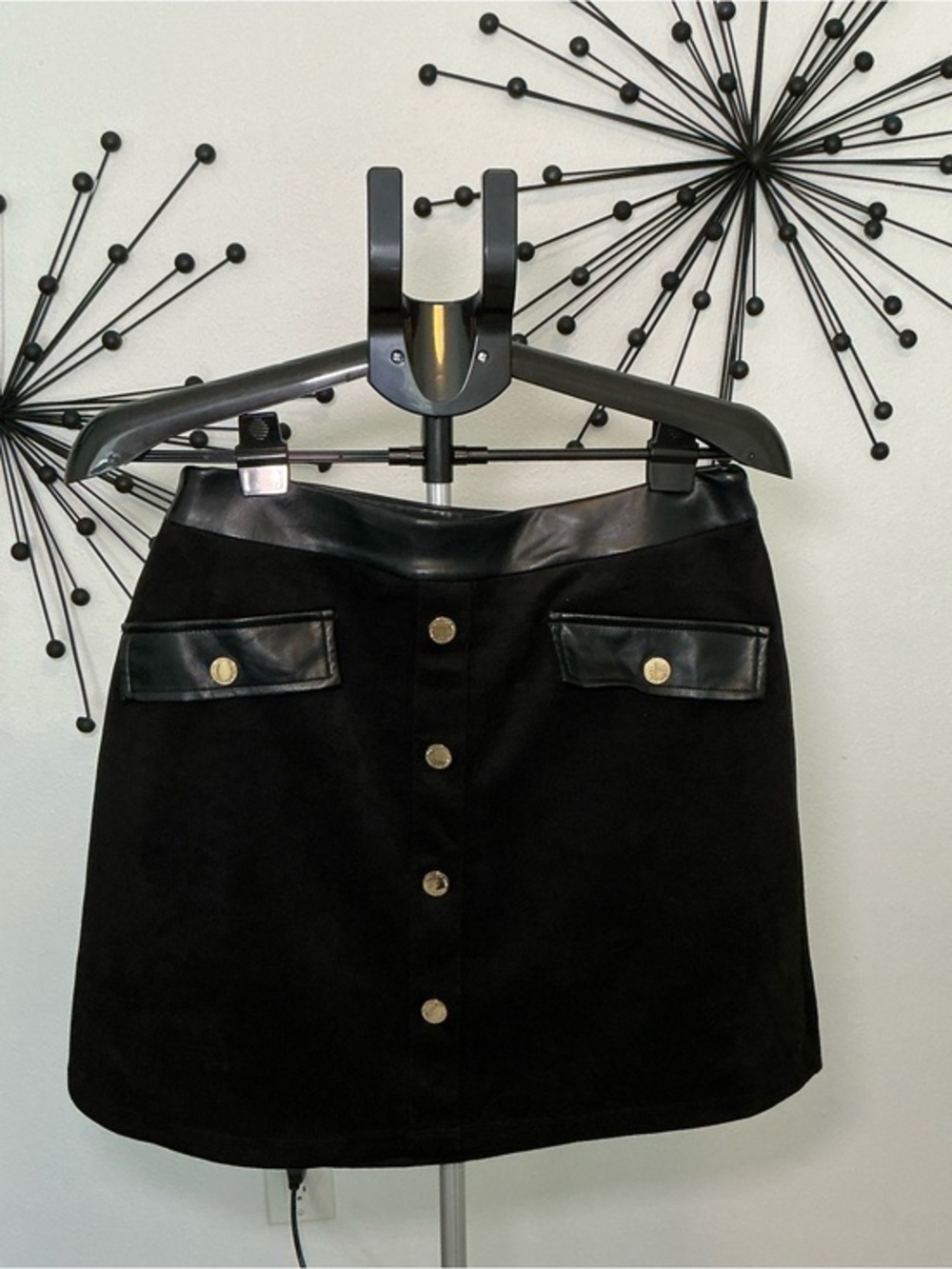 Marc New York Andrew Marc Black Faux Suede Mini Skirt Gold Button Medium